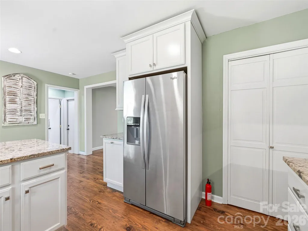 66 Hampden Road Asheville NC 28805