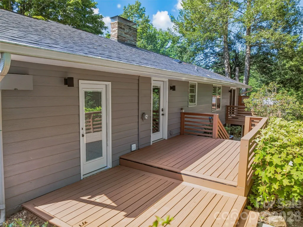 66 Hampden Road Asheville NC 28805