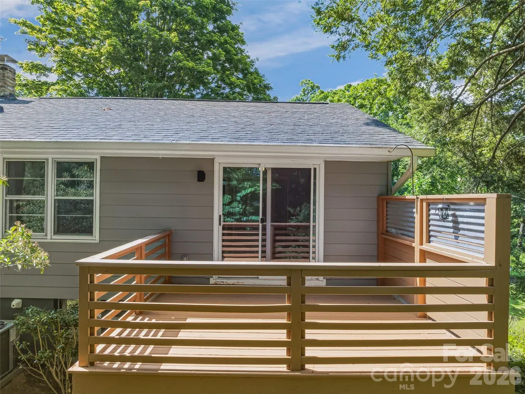 66 Hampden Road Asheville NC 28805