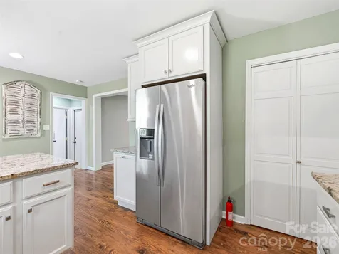 66 Hampden Road Asheville NC 28805