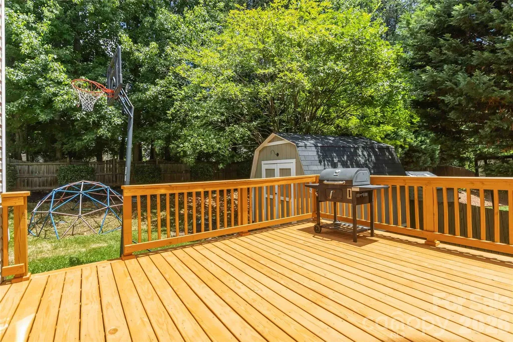 8522 Delamere Lane Charlotte NC 28269