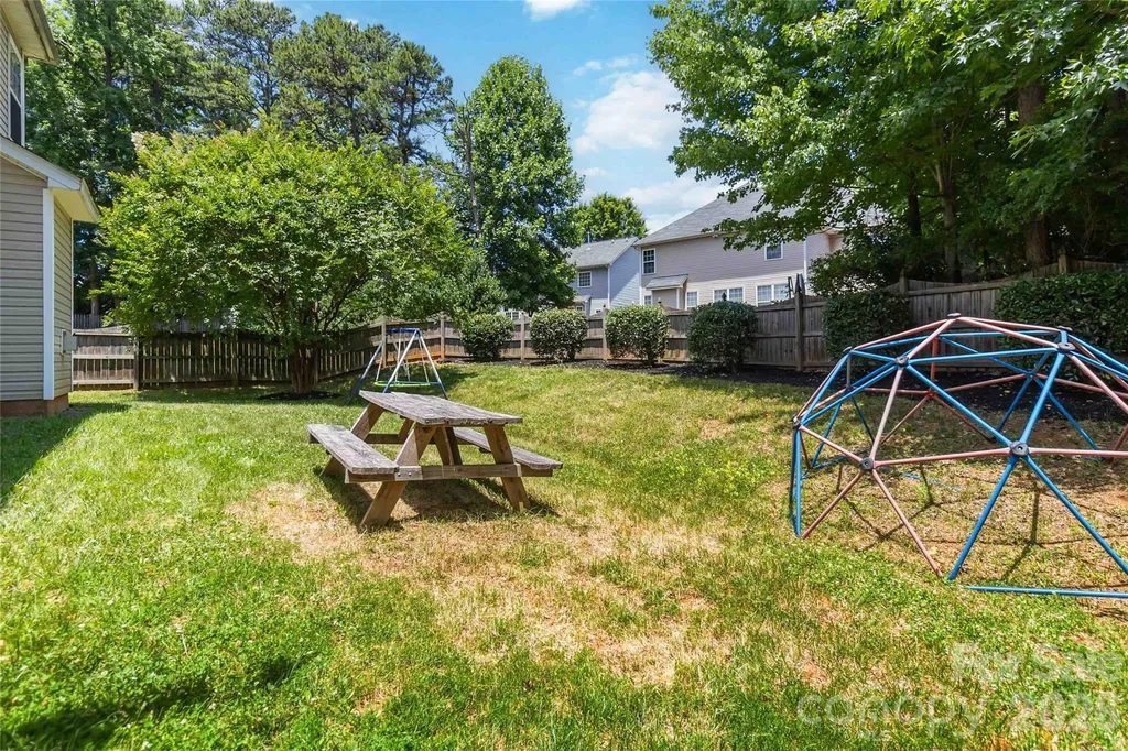 8522 Delamere Lane Charlotte NC 28269