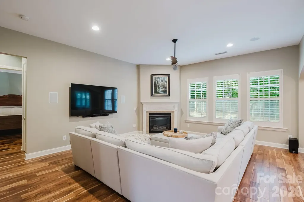 2626 Hamilton Crossings Drive Charlotte NC 28214