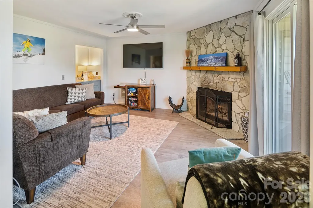 301 Pinnacle Inn Road Beech Mountain NC 28604