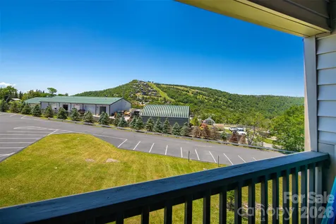 301 Pinnacle Inn Road Beech Mountain NC 28604