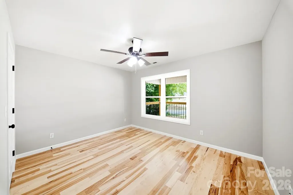 322 Jody Street East Flat Rock NC 28726