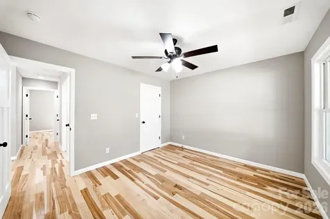 322 Jody Street East Flat Rock NC 28726