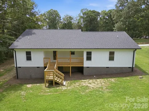 322 Jody Street East Flat Rock NC 28726