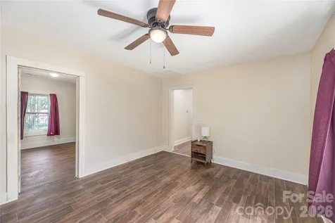 308 Substation Street Hendersonville NC 28792