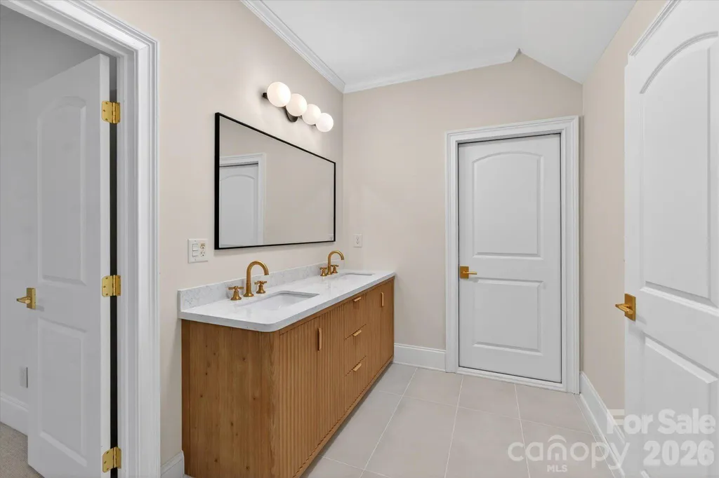 6052 Oxfordshire Road Waxhaw NC 28173