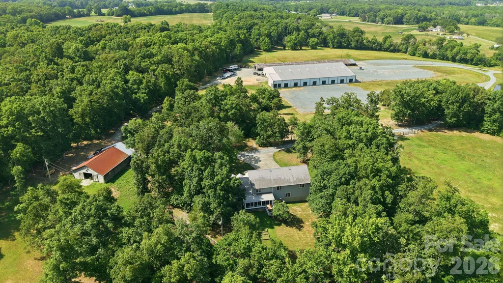 1916 Mcintyre Road Wingate NC 28174