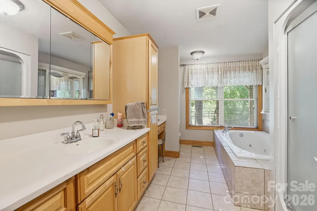 1916 Mcintyre Road Wingate NC 28174