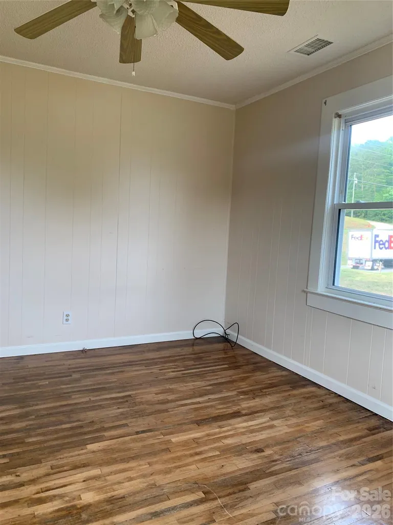 6231 Nc 16 Highway N Taylorsville NC 28681