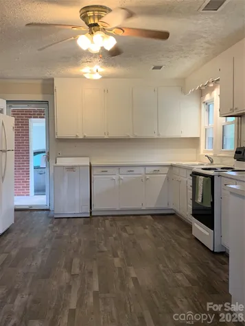 6231 Nc 16 Highway N Taylorsville NC 28681