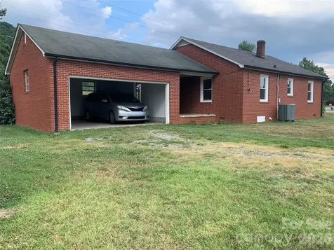 6231 Nc 16 Highway N Taylorsville NC 28681