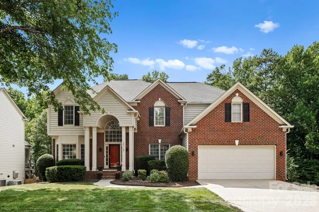 2718 Peverell Lane Charlotte NC 28270