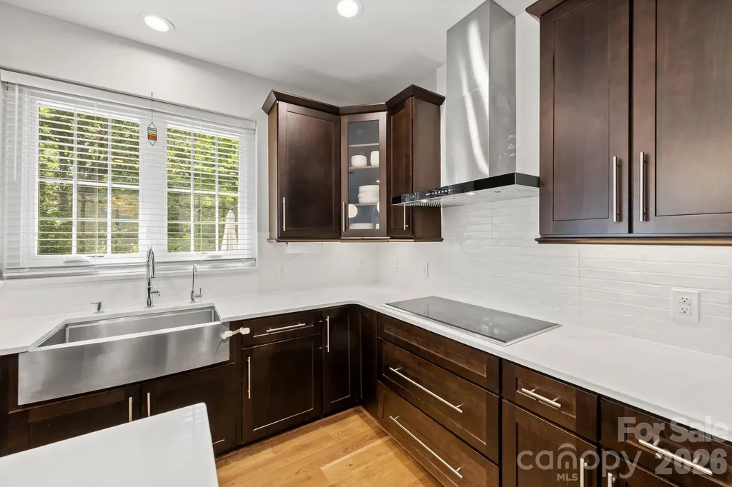 2718 Peverell Lane Charlotte NC 28270