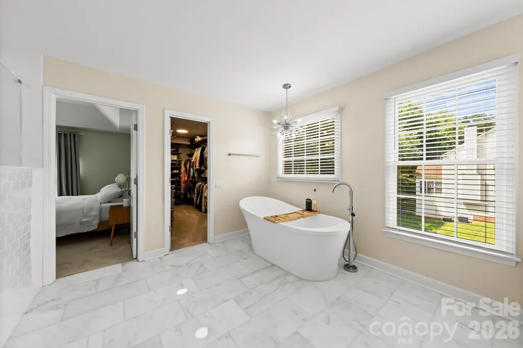 2718 Peverell Lane Charlotte NC 28270