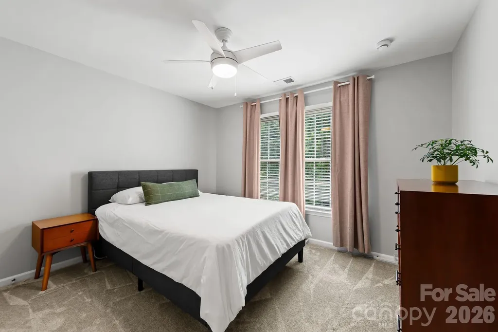 2718 Peverell Lane Charlotte NC 28270