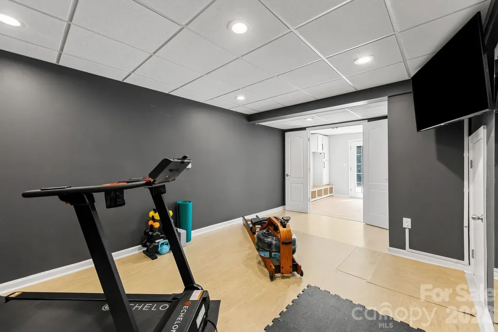 2718 Peverell Lane Charlotte NC 28270