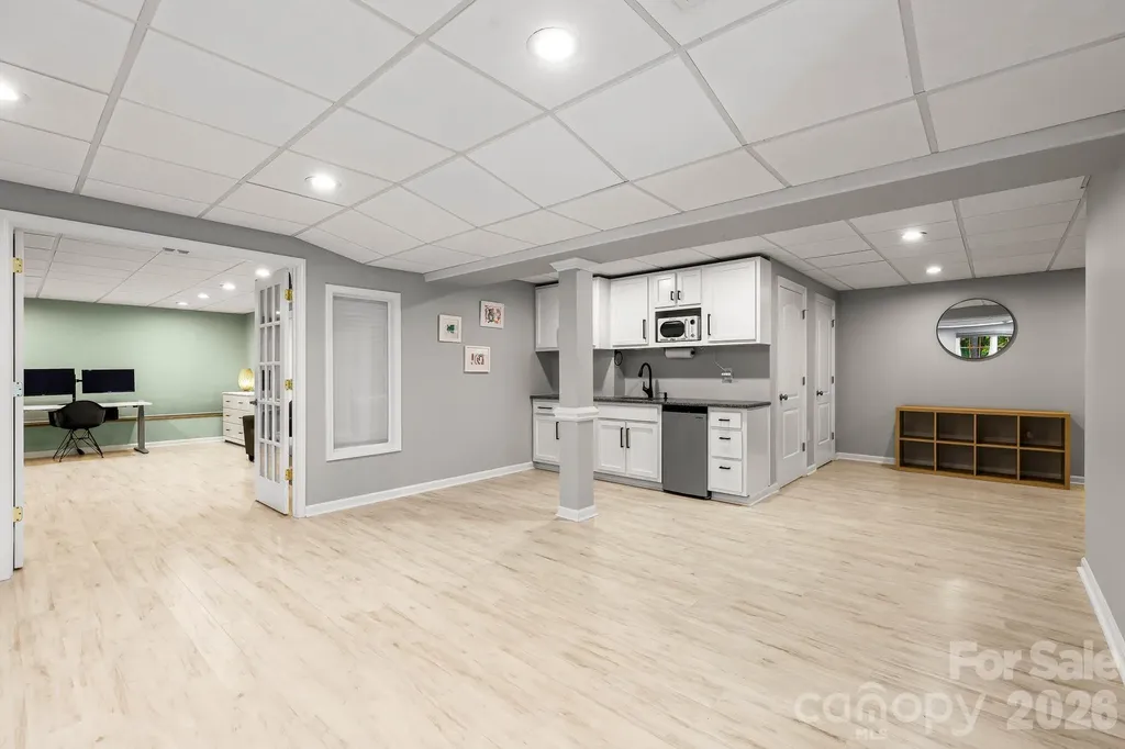 2718 Peverell Lane Charlotte NC 28270