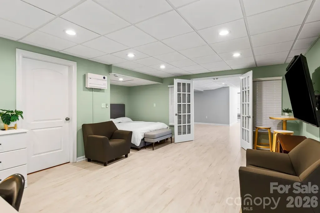 2718 Peverell Lane Charlotte NC 28270