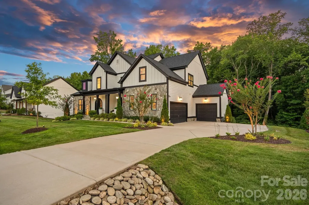 13105 White Spruce Court Huntersville NC 28078