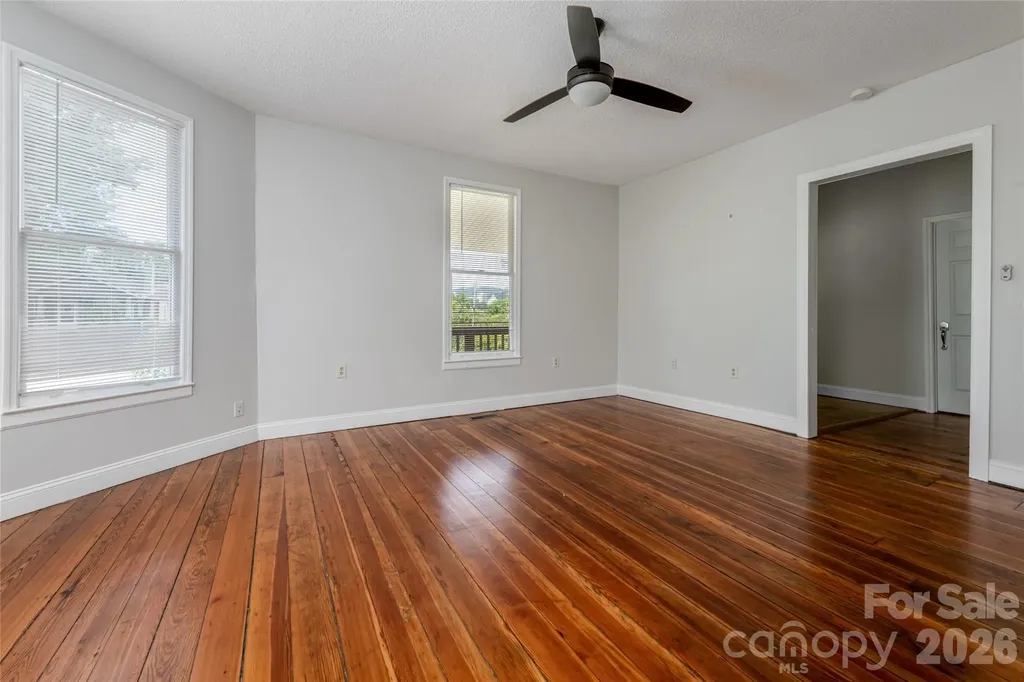 30 Bartlett Street Asheville NC 28801