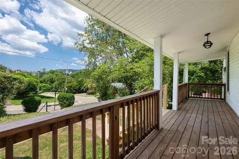 30 Bartlett Street Asheville NC 28801