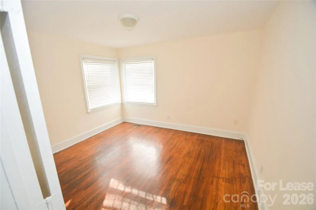 1424 Kennon Street Charlotte NC 28205