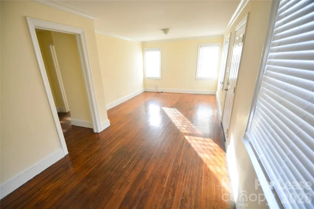 1424 Kennon Street Charlotte NC 28205