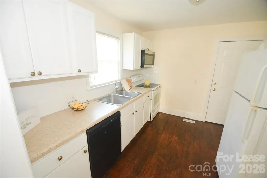 1424 Kennon Street Charlotte NC 28205