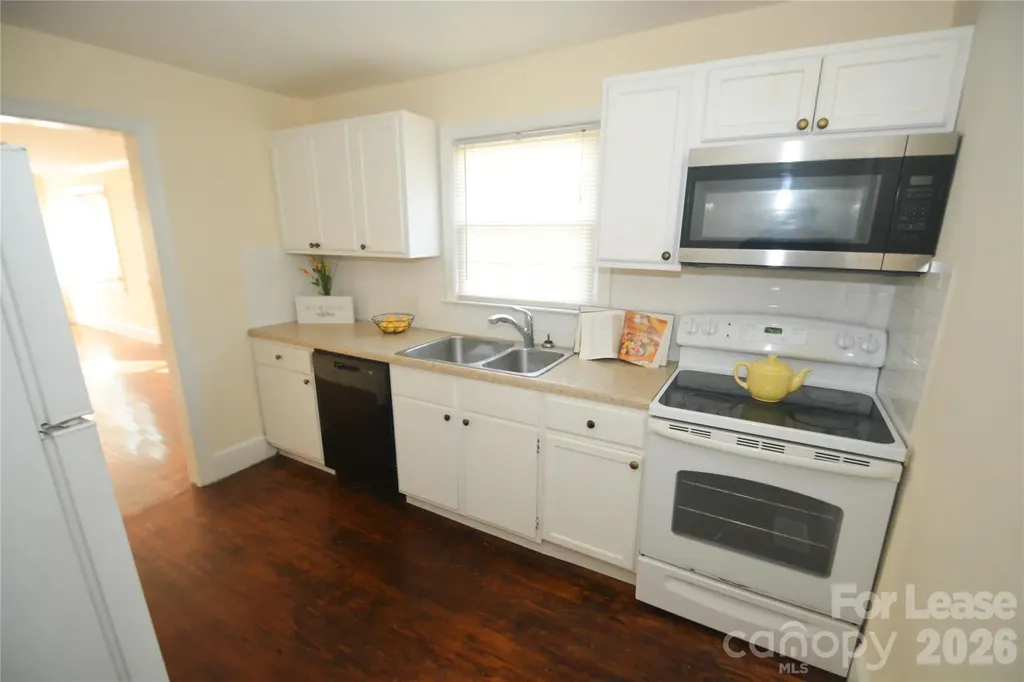 1424 Kennon Street Charlotte NC 28205
