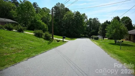 215 Charles Avenue Morganton NC 28655
