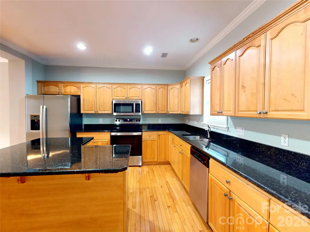 4326 Laurel Hill Lane Charlotte NC 28217