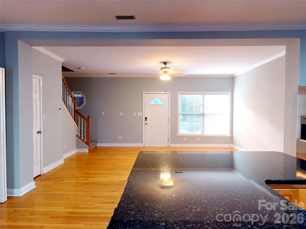 4326 Laurel Hill Lane Charlotte NC 28217