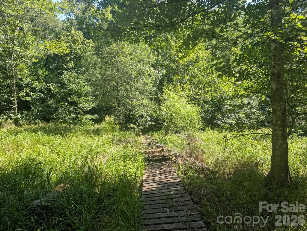 120 Scenic Ridge Drive Mooresboro NC 28114