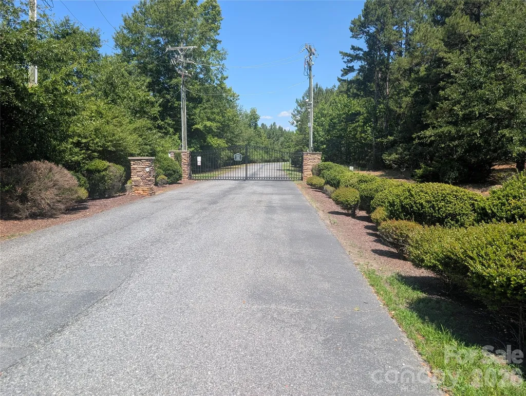 120 Scenic Ridge Drive Mooresboro NC 28114
