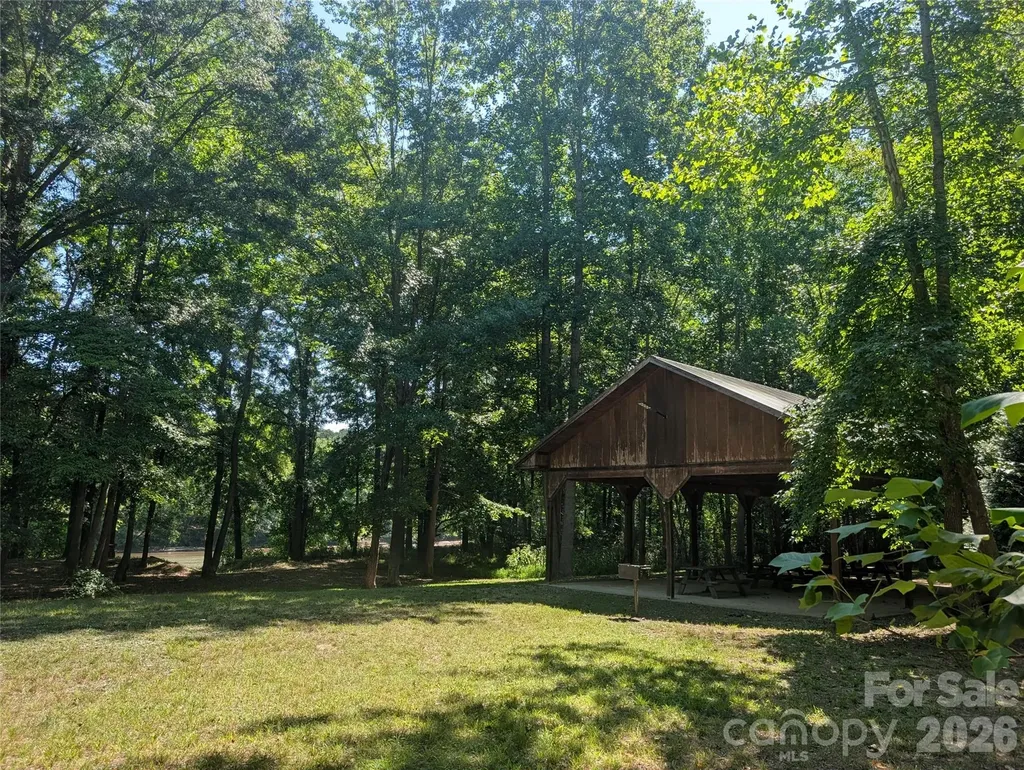 120 Scenic Ridge Drive Mooresboro NC 28114