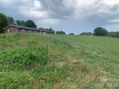 6285 Nc 16 Highway N Taylorsville NC 28681