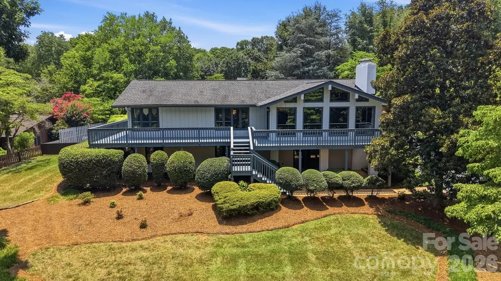 1507 Heatherloch Drive Gastonia NC 28054
