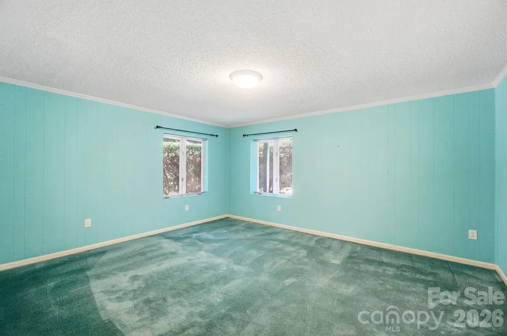 1507 Heatherloch Drive Gastonia NC 28054