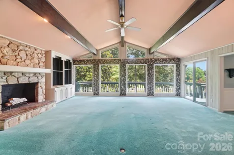 1507 Heatherloch Drive Gastonia NC 28054