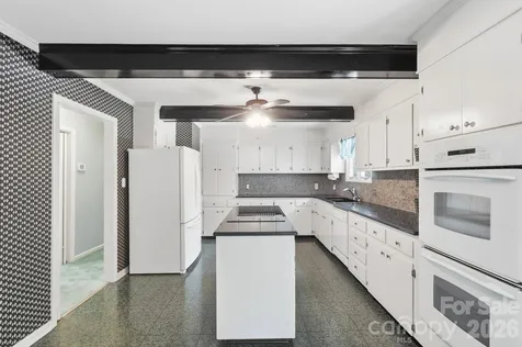 1507 Heatherloch Drive Gastonia NC 28054