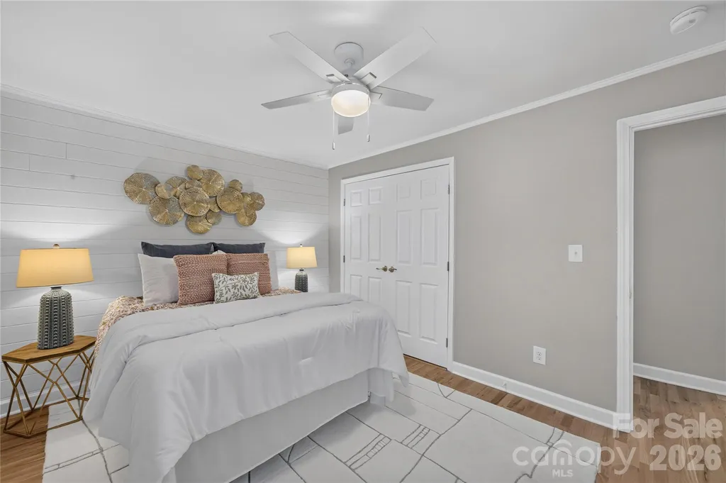 1816 Anderson Street Charlotte NC 28205