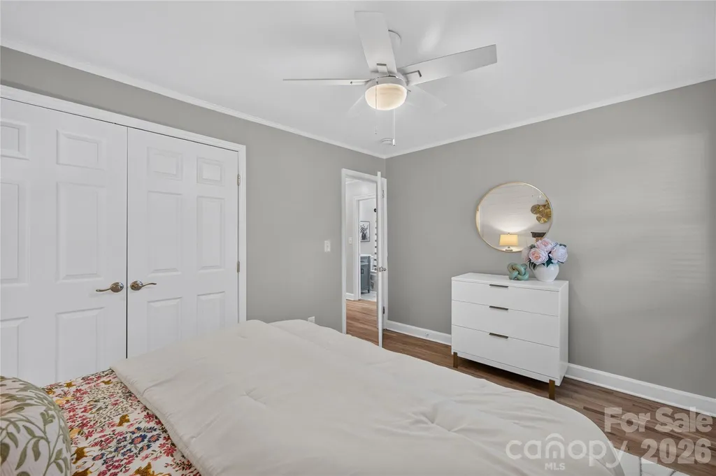 1816 Anderson Street Charlotte NC 28205