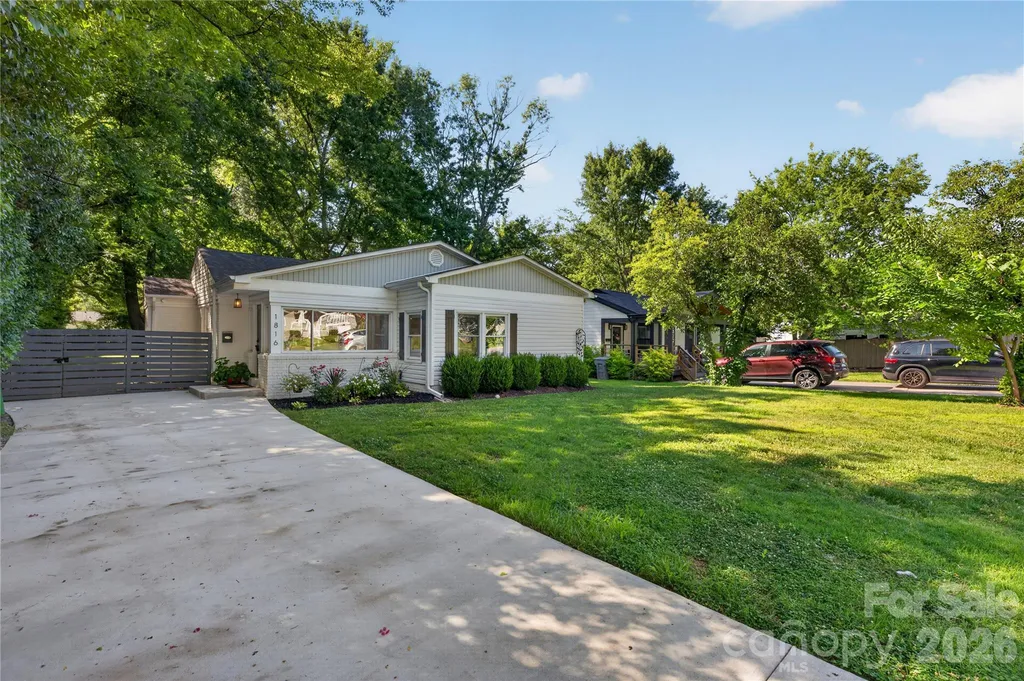 1816 Anderson Street Charlotte NC 28205