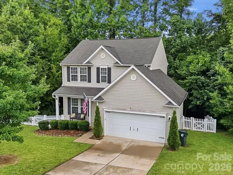 1566 Glenbar Court Clover SC 29710