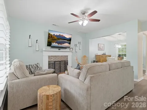 1566 Glenbar Court Clover SC 29710