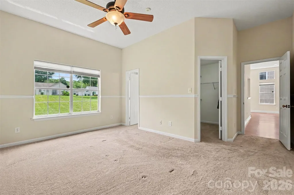 8316 Rhian Brook Lane Charlotte NC 28216